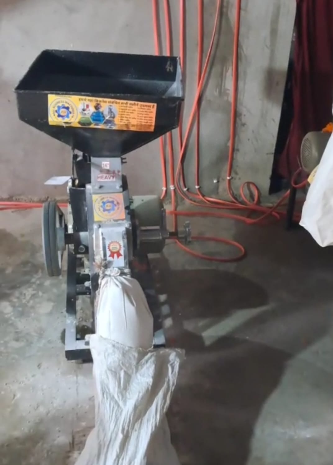 16 inch diamond aata chakki - Image 3