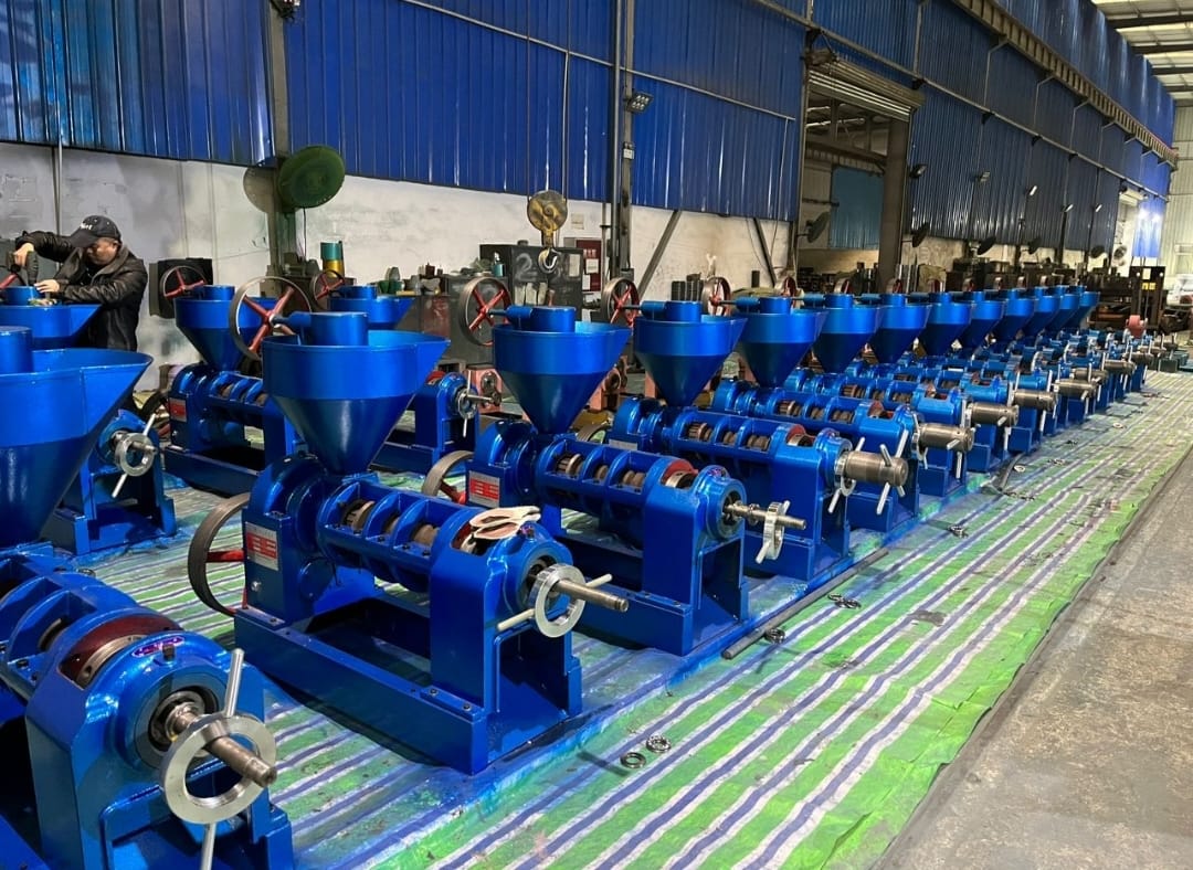 cold oil press machine 10 hp - Image 1